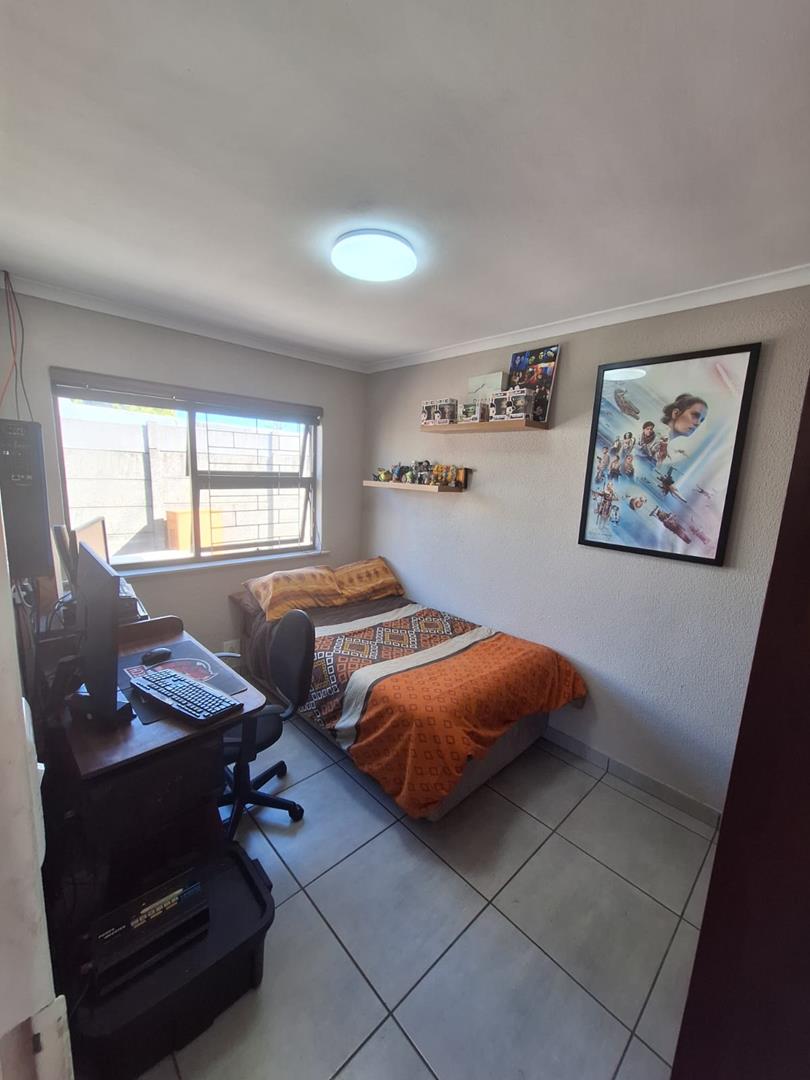 To Let 2 Bedroom Property for Rent in Langeberg Ridge Western Cape